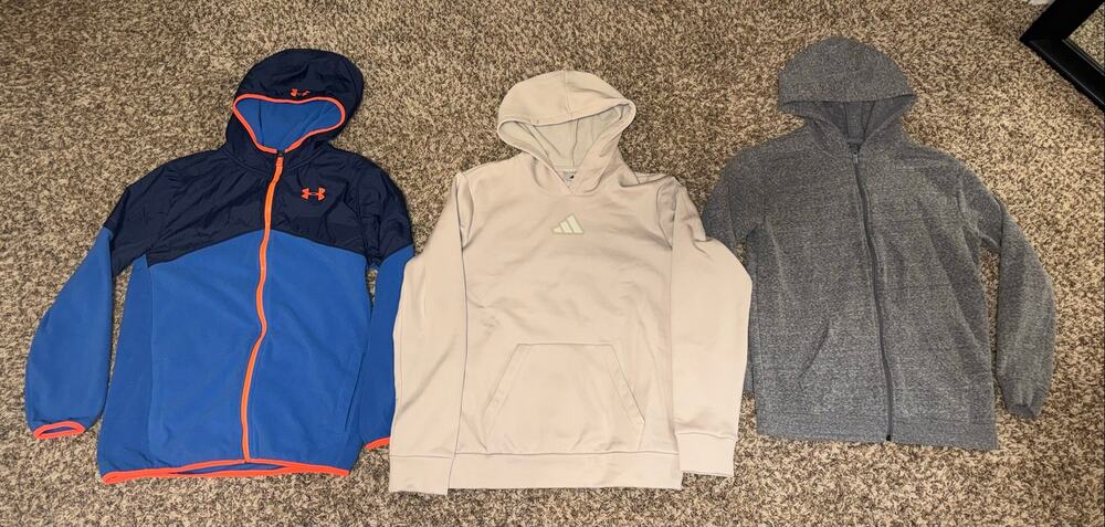 3 boys XL sweatshirts/hoodies like new